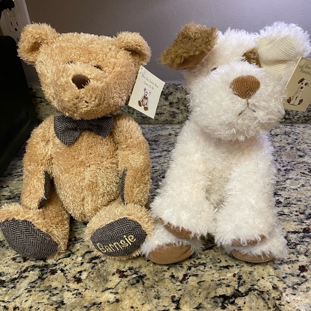 NEW Barnsie and Noble
